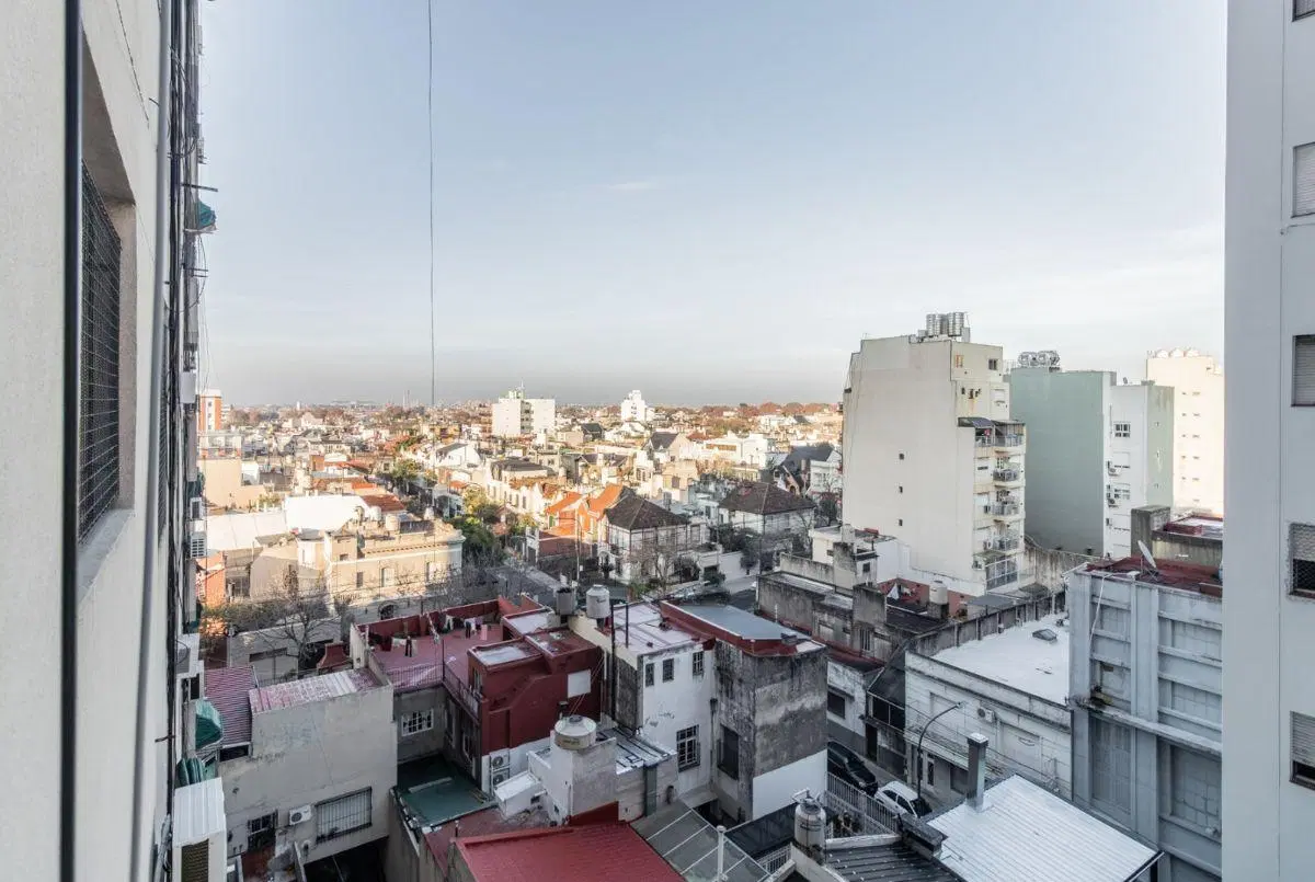 departamento de 3 ambientes luminoso con cocheras y baulera en venta 4