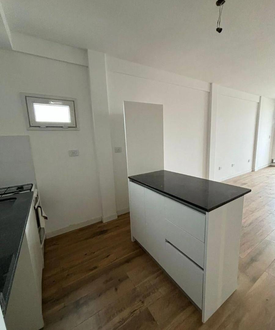 Foto de Venta de Monoambiente con Balcon en Boedo, imagen 3