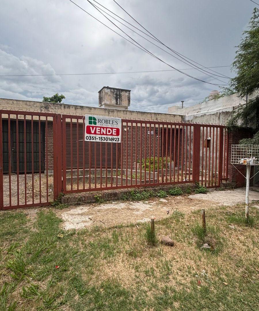 VENTA CASA con Departamento B ALTO ALBERDI