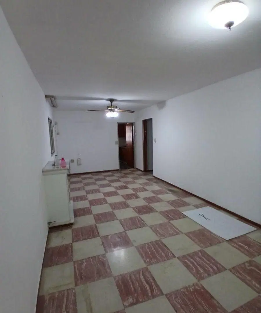 Hermosa y amplia casa en alquiler, barrio Marechal. 3