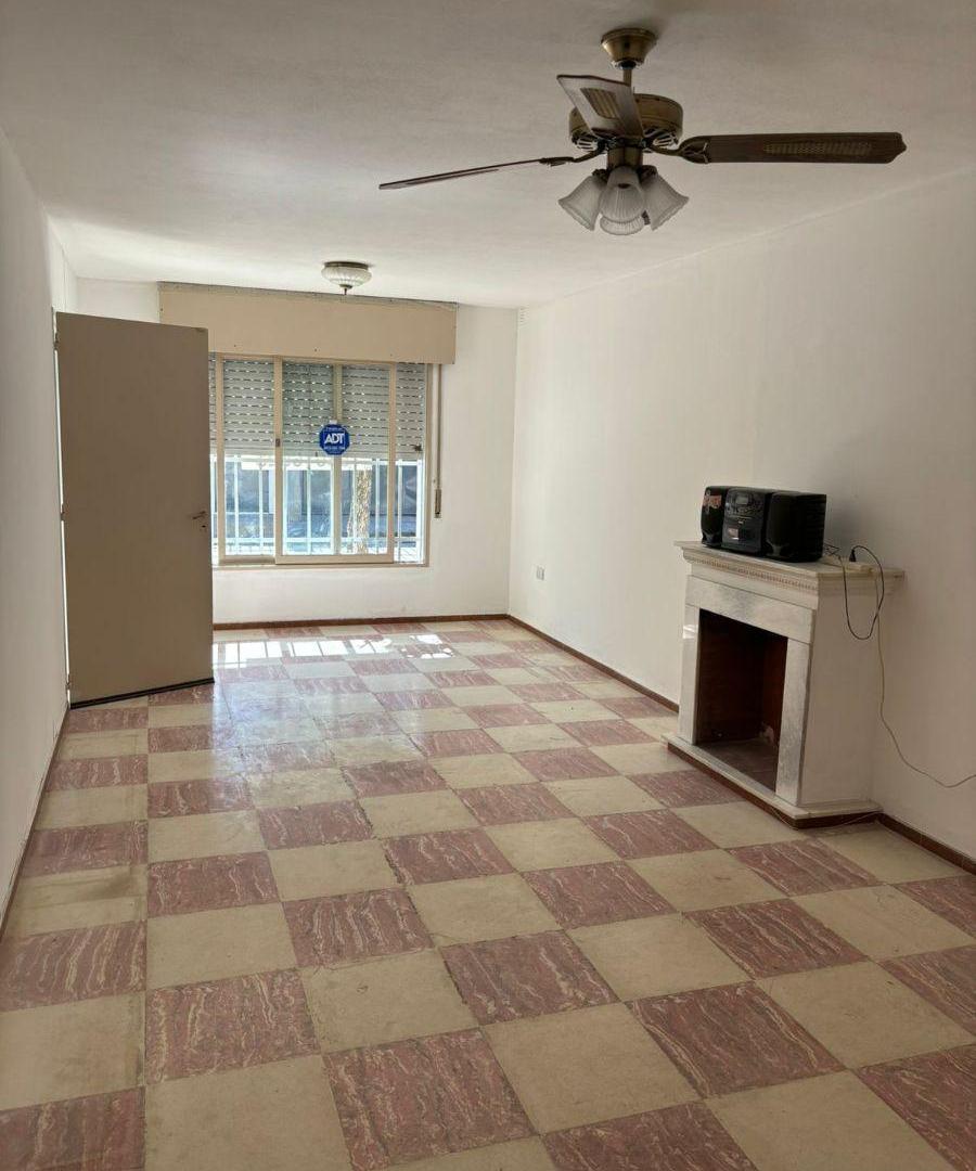 Foto de Hermosa y amplia casa en alquiler, barrio Marechal., imagen 1