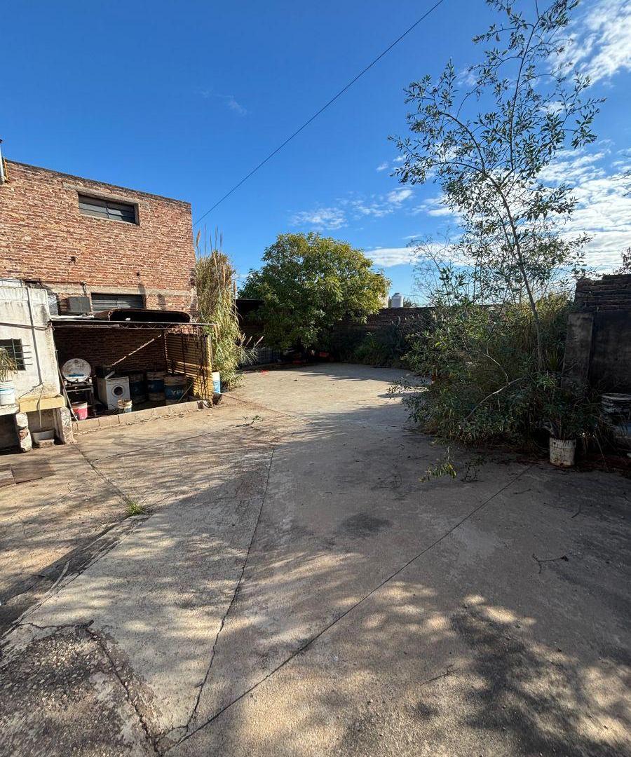 Foto de INMUEBLE GALPON O TERRENO EN VENTA B SAN VICENTE, imagen 3