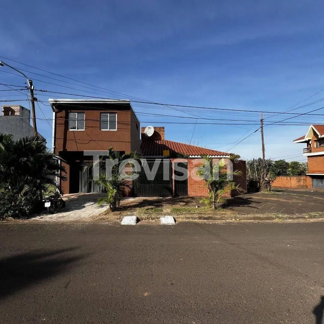 Casa 3 dormitorios. | Amalia Vera 5