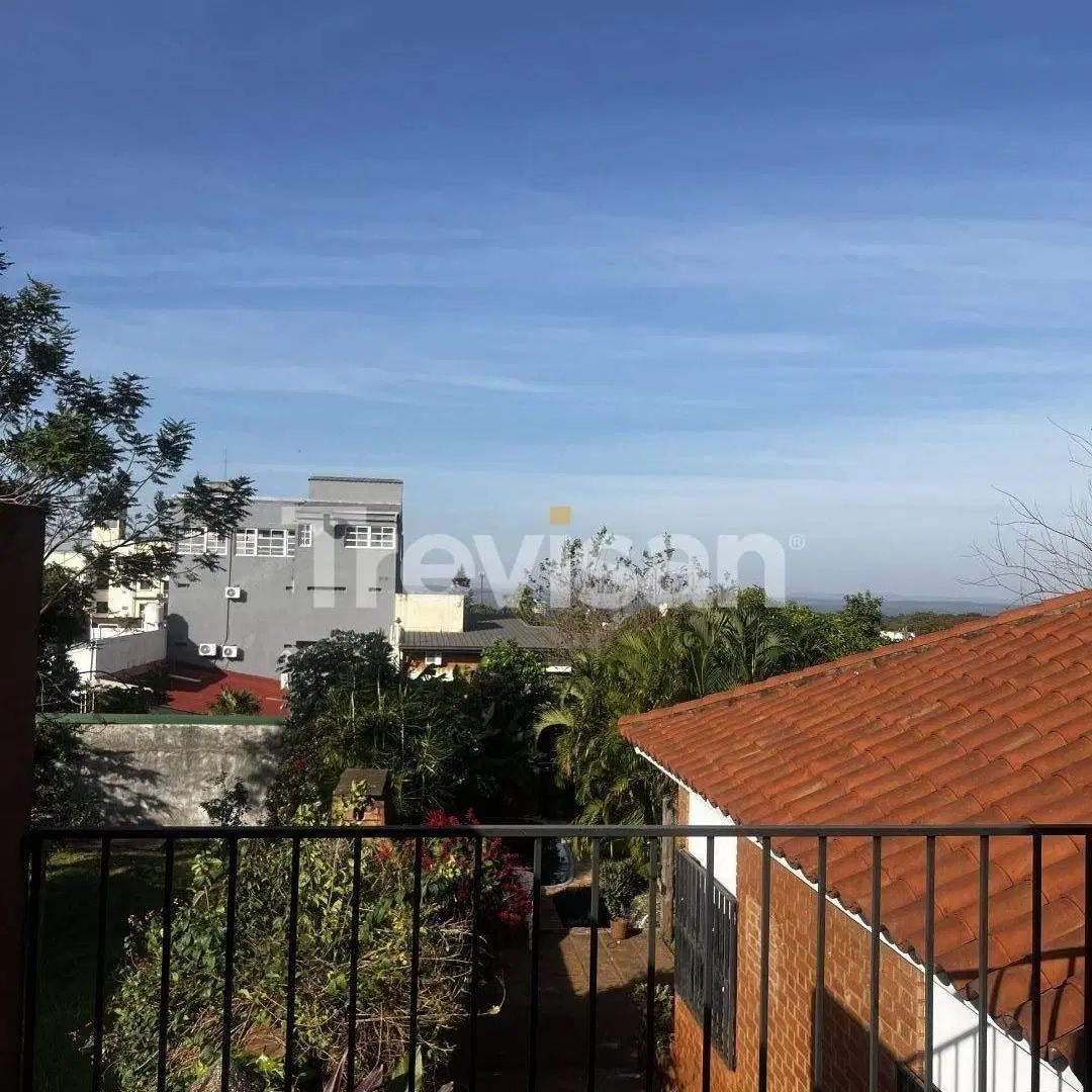 Casa 3 dormitorios. | Amalia Vera 2