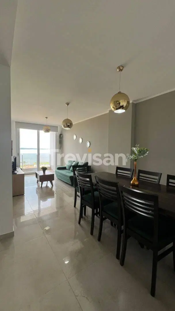 Departamento 1 dormitorio. | Av. Trincheras de San Jose 993 2