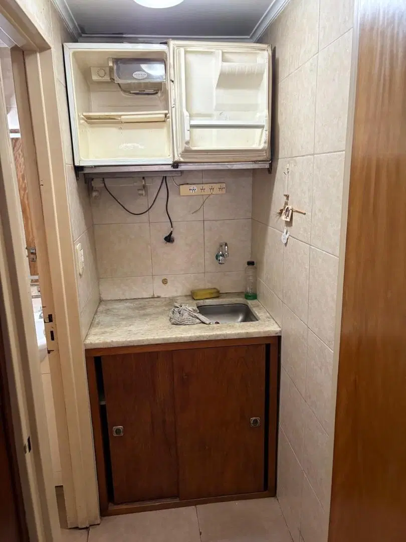 LOCAL / OFICINA CON COCHERA 60 M2 2