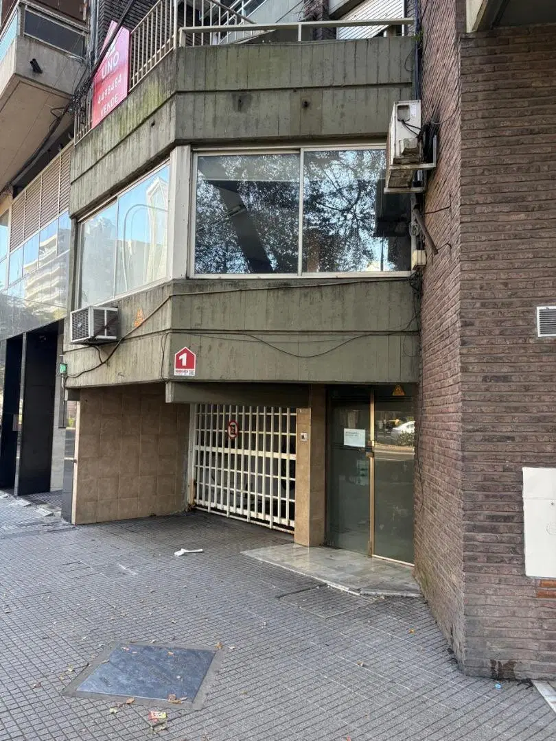 LOCAL / OFICINA CON COCHERA 60 M2 1
