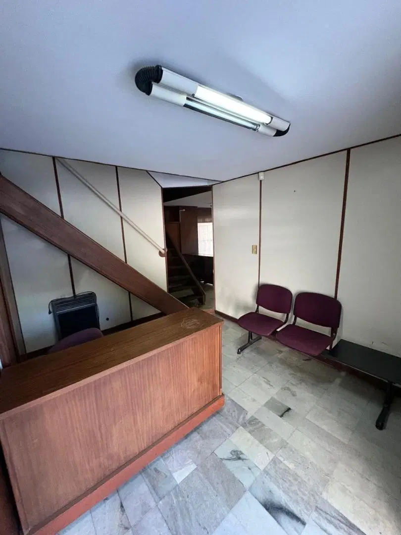 LOCAL / OFICINA CON COCHERA 60 M2 3