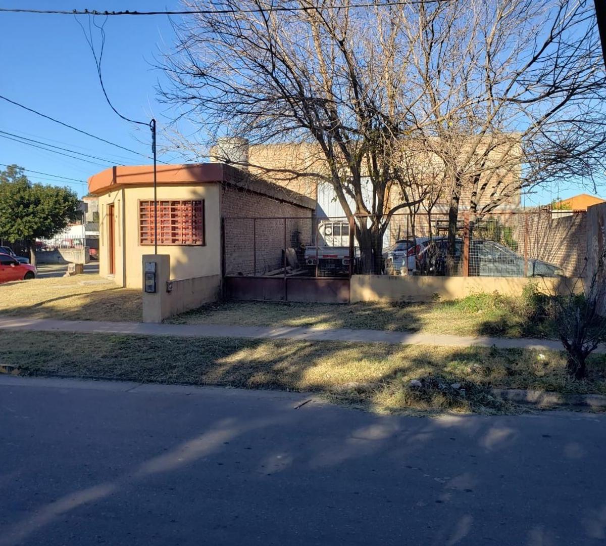Venta | Galpón Más Depto con Opcional Equipamiento | Las Pal 4