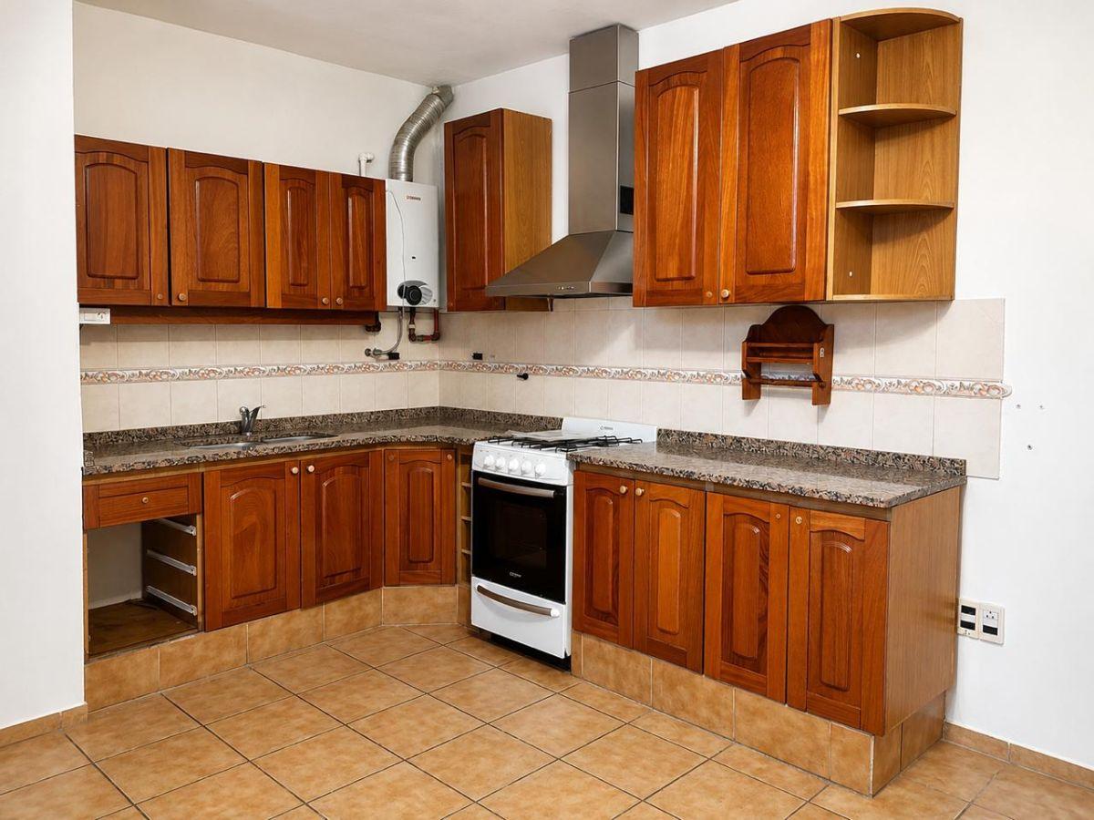 Foto de ALQUILER CASA 3 DORMITORIOS - LAS PALMAS, imagen 2