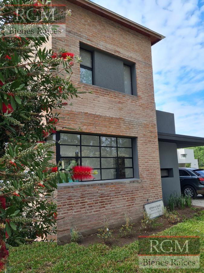 Casa - Fisherton