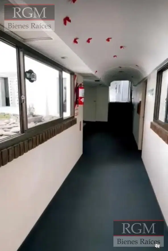 HOTEL 2