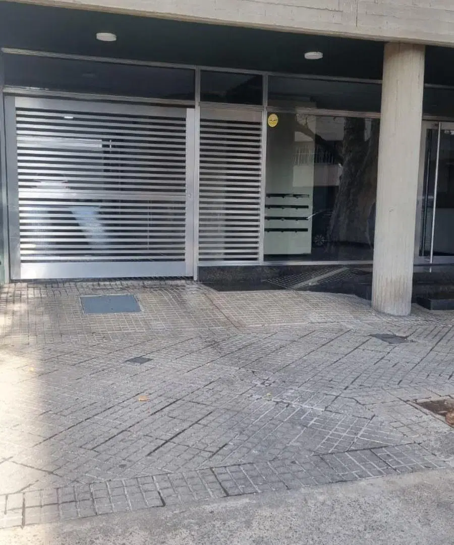 Cochera en Barrio Lourdes 2