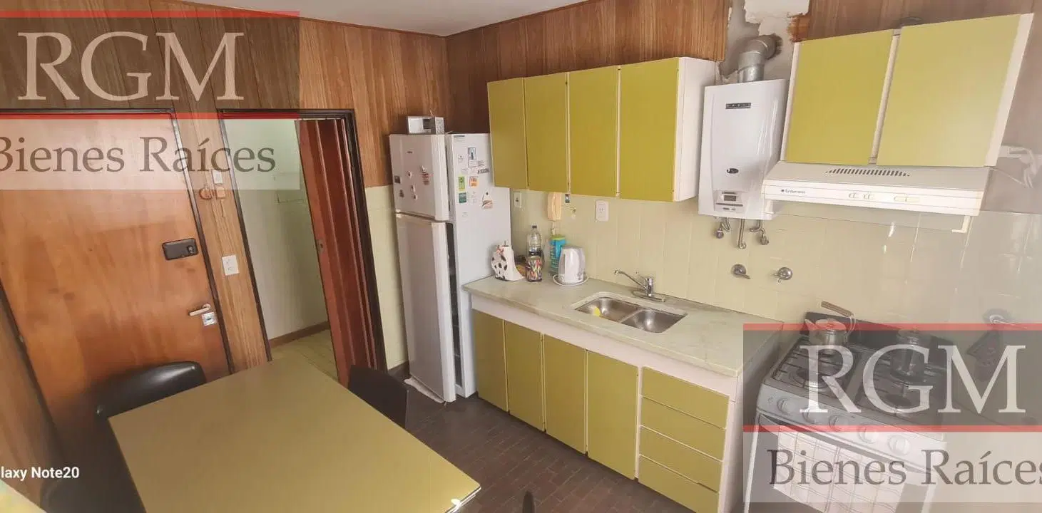 Departamento en Abasto 1