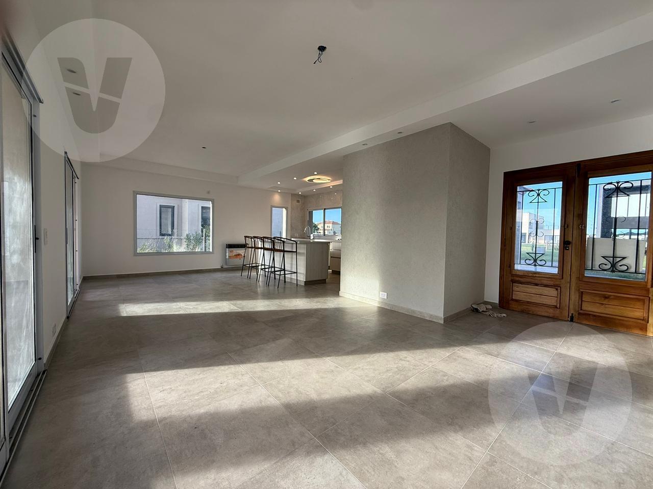 Casa en Venta, El Rebenque, Canning