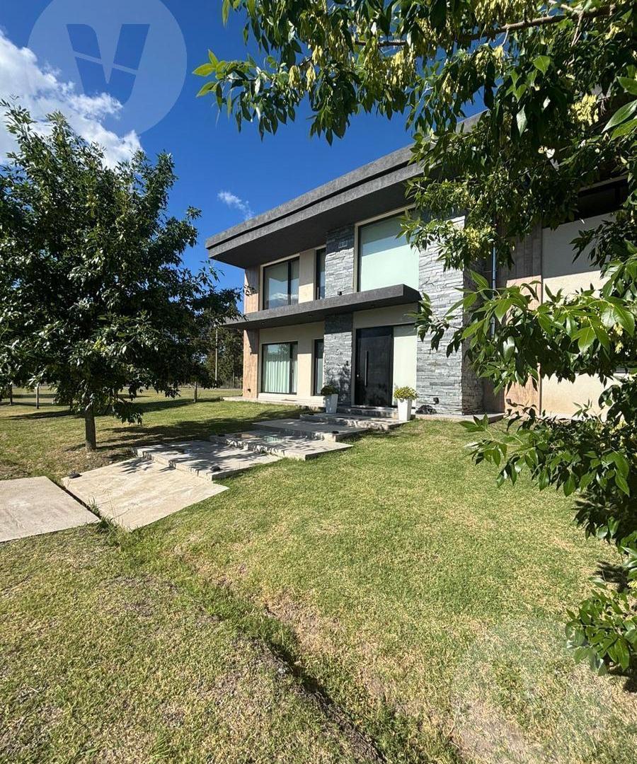 Casa a la Venta en Fincas del Alba - Apto Crédito