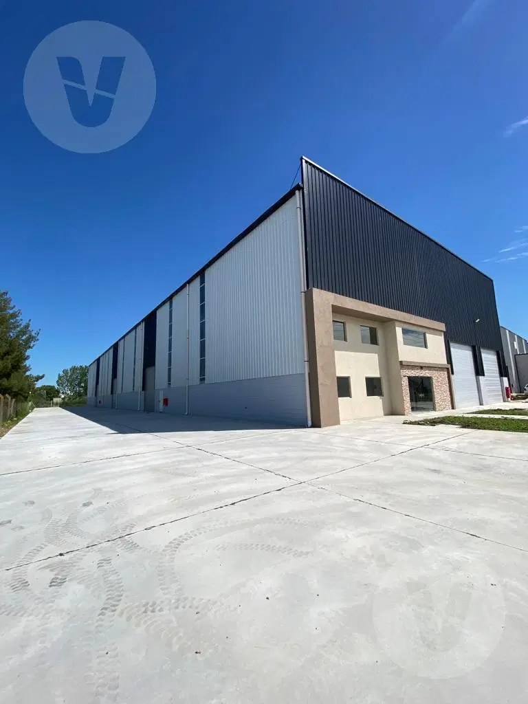 Nave en venta - Polo Industrial Ezeiza 4