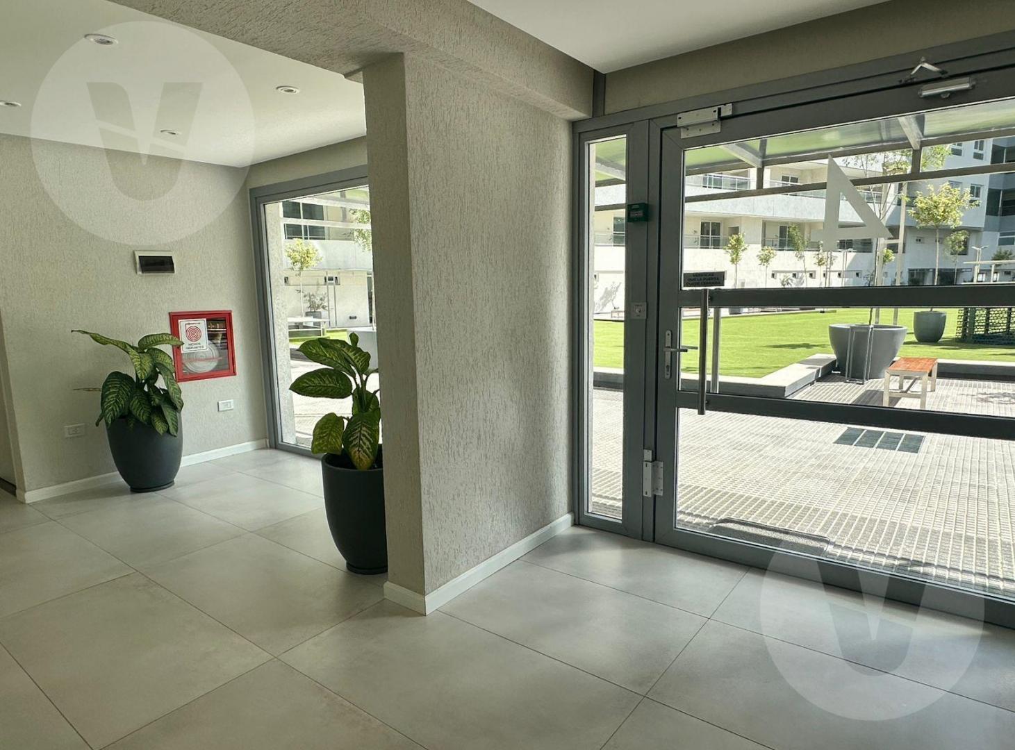 Departamento en Canning (Ezeiza)