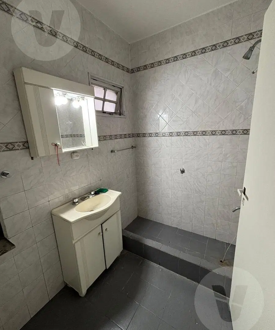 Departamento a la Venta - Temperlay a una cuadra de la estación. 2