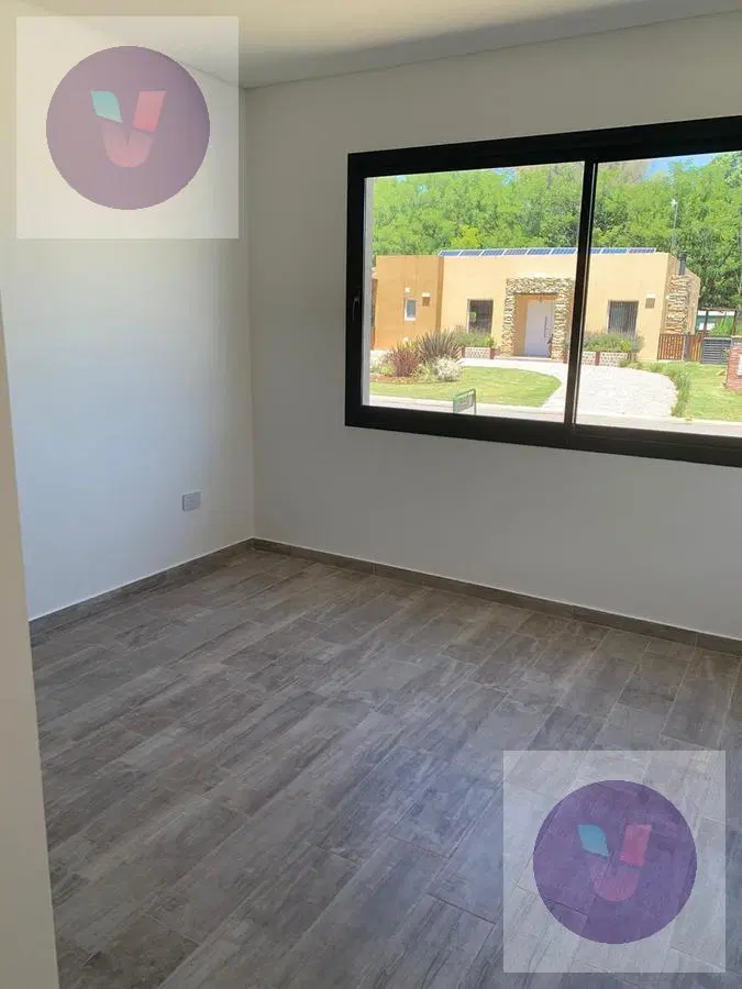 Casa en venta con renta - Barrio Santa Juana, Canning 4