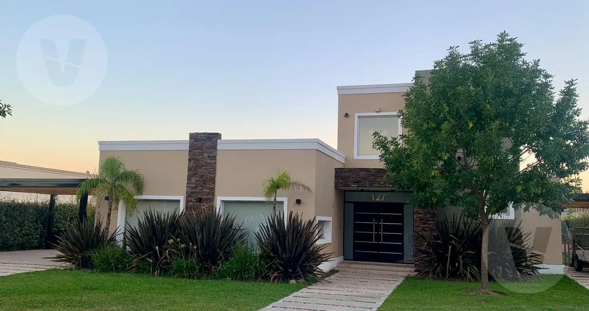 Casa en Alquiler amoblado - Barrio La Horqueta de Echeverría, Canning 4