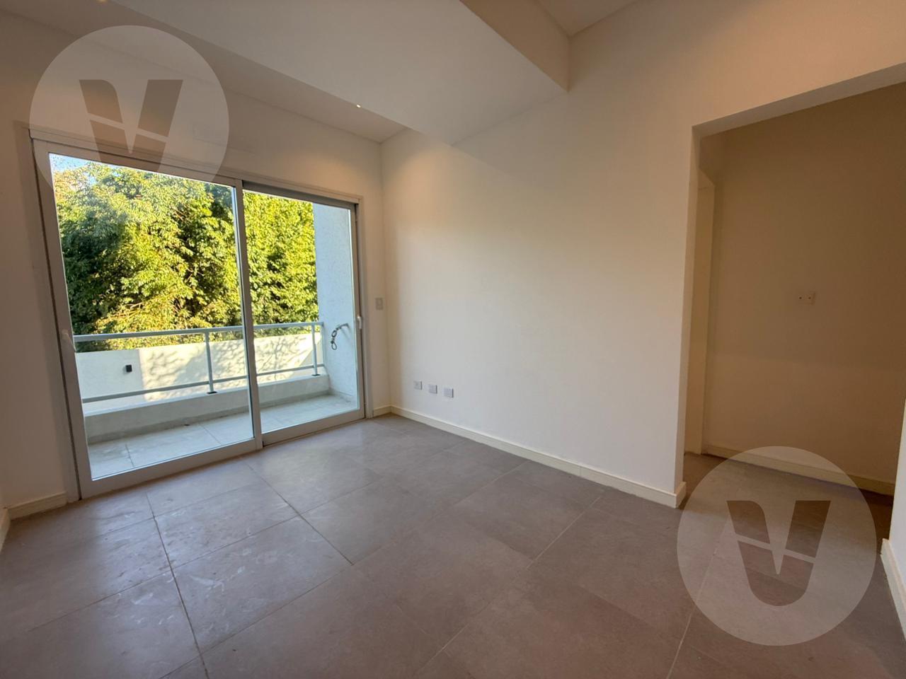 Foto de Departamento 2 amb en Venta Oportunidad Canning a metros de Las Toscas, imagen 4