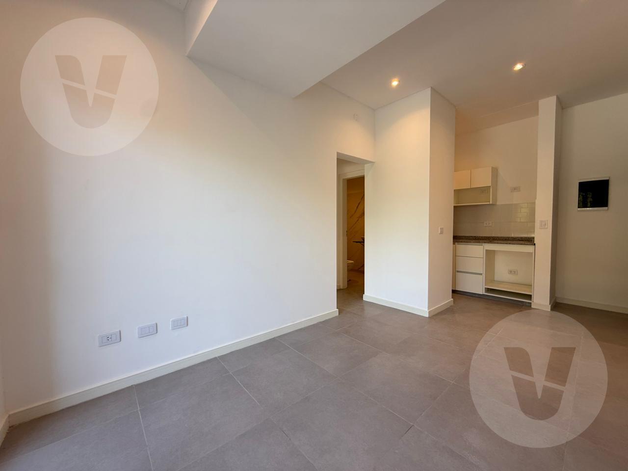 Foto de Departamento 2 amb en Venta Oportunidad Canning a metros de Las Toscas, imagen 2