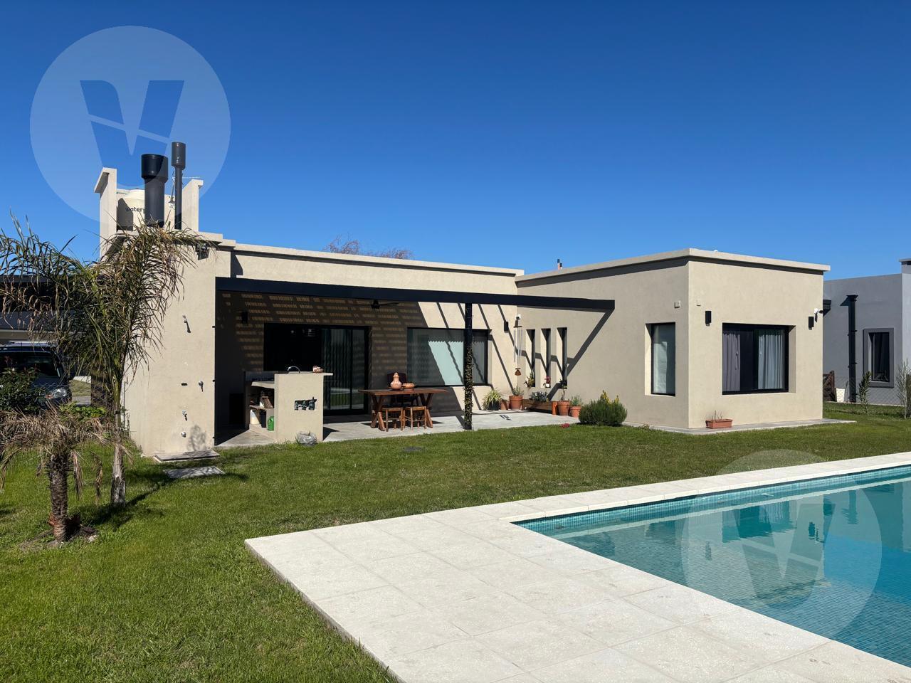 Foto de Casa en alquiler - Barrio Los Talas, Canning, imagen 1