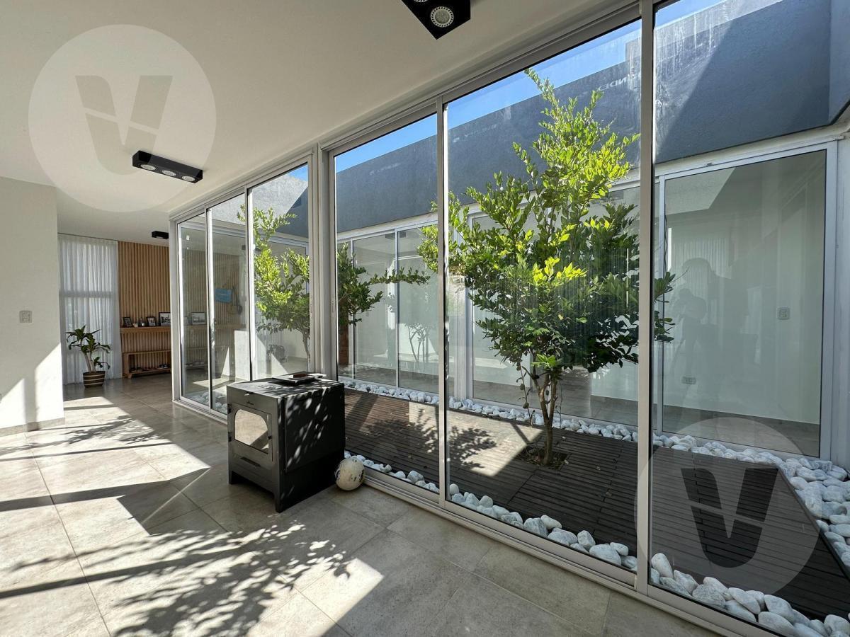 Foto de Casa en alquiler amueblada en el Principado de San Vicente, imagen 5