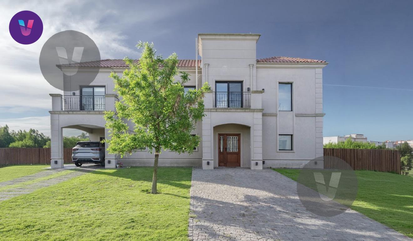 Foto de CASA EN VENTA – SANTA INÉS, CANNING, imagen 1