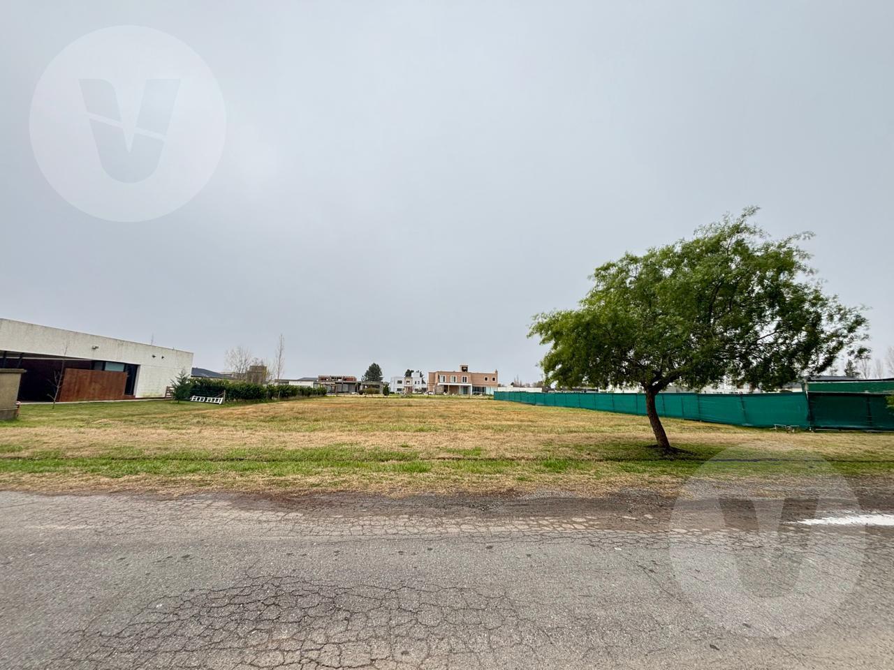 Foto de Lote en venta - Barrio Fincas del Alba, Canning, imagen 1