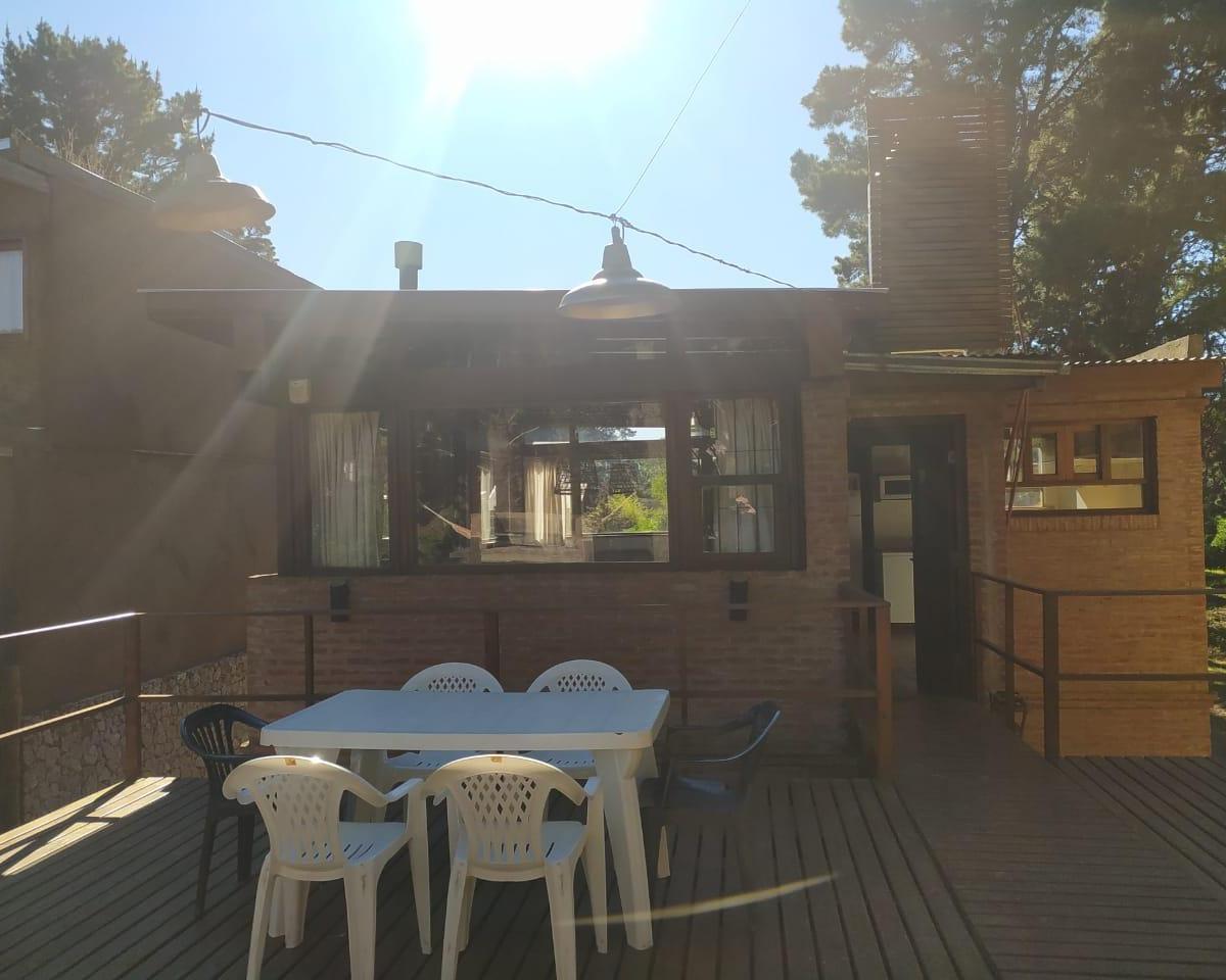 Casa 3 Ambientes en El Bosque de Mar Azul 1