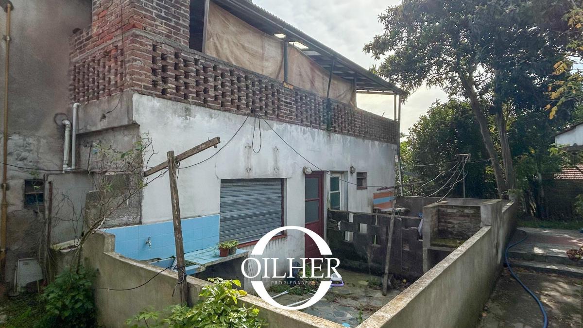 Complejo de 7 Unidades en Venta! Zona Centro. Gas Natural! 3