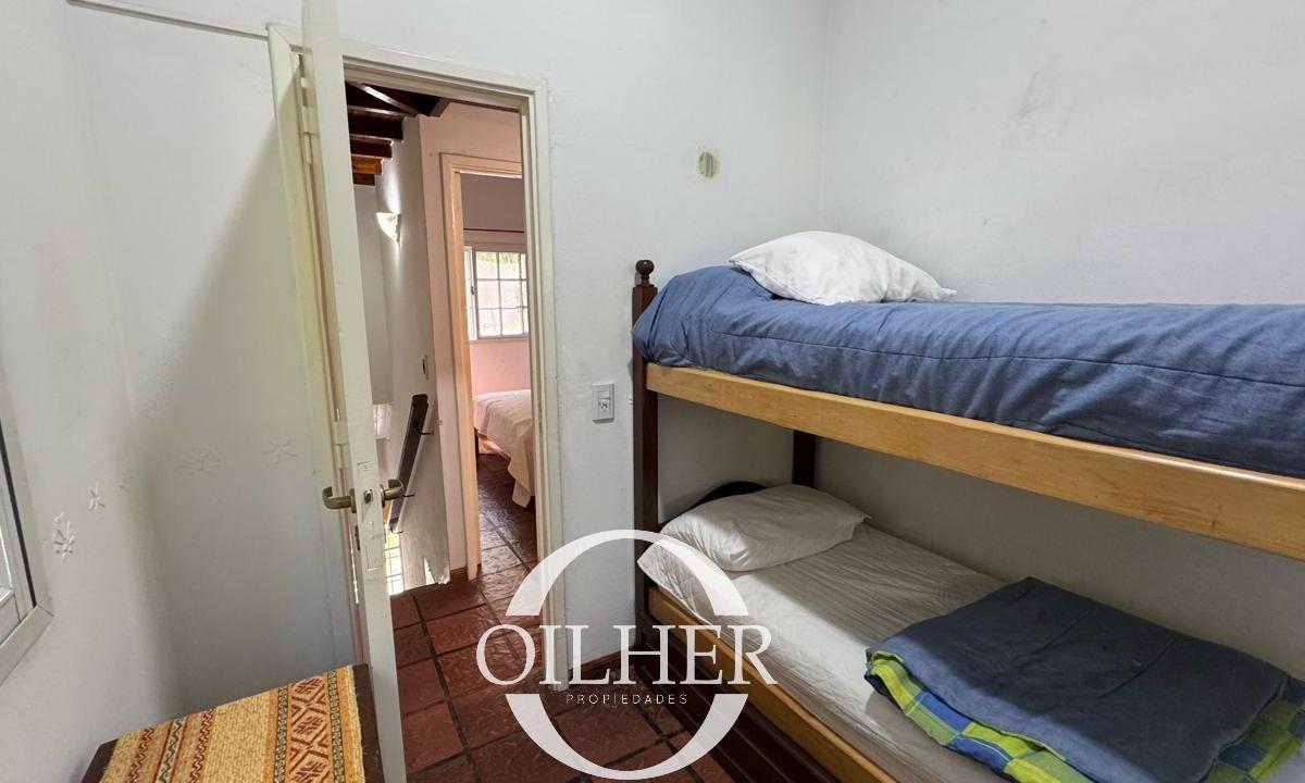 Venta Complejo de 4 Duplex en Una Zona Prestigiosa de Valeria del Mar! 4