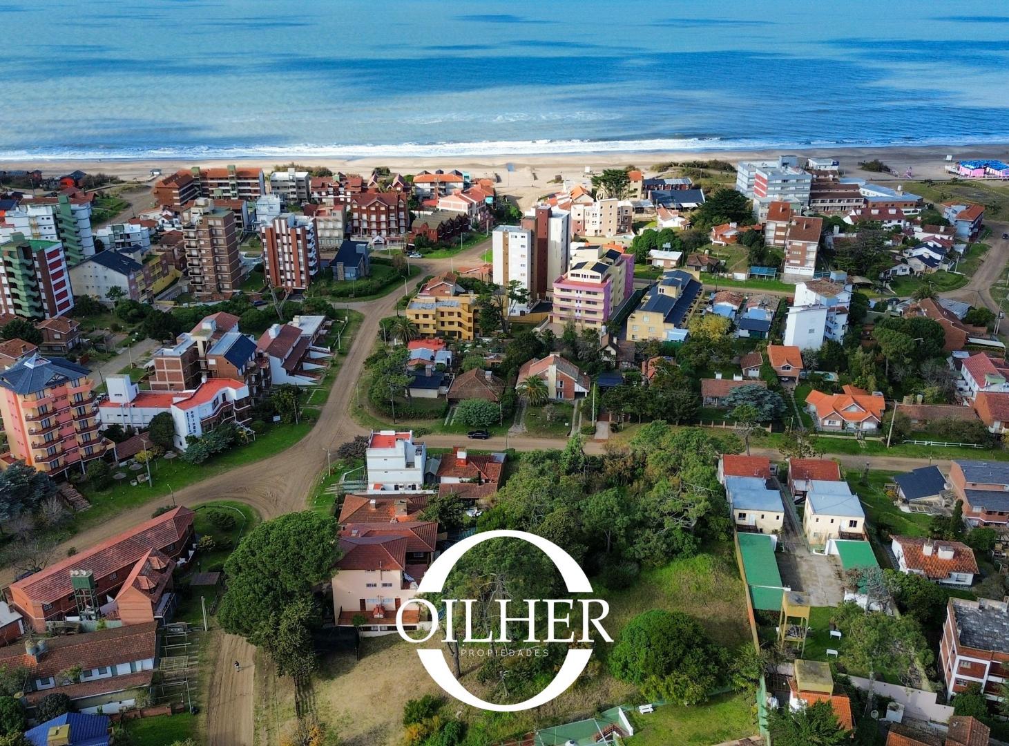 Terreno / Lote en venta de 1050m2 a Metros de la playa!! Villa Gesell