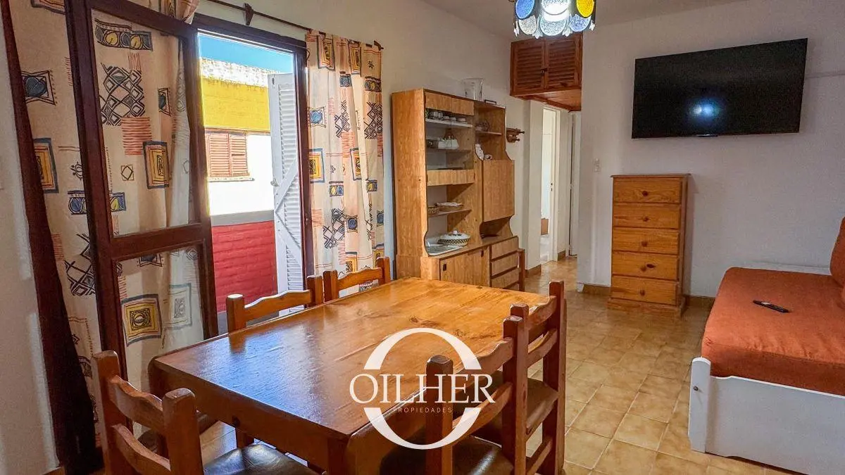 Departamento en venta en la Costanera de Villa Gesell centro-sur, 3 ambientes con cochera 5