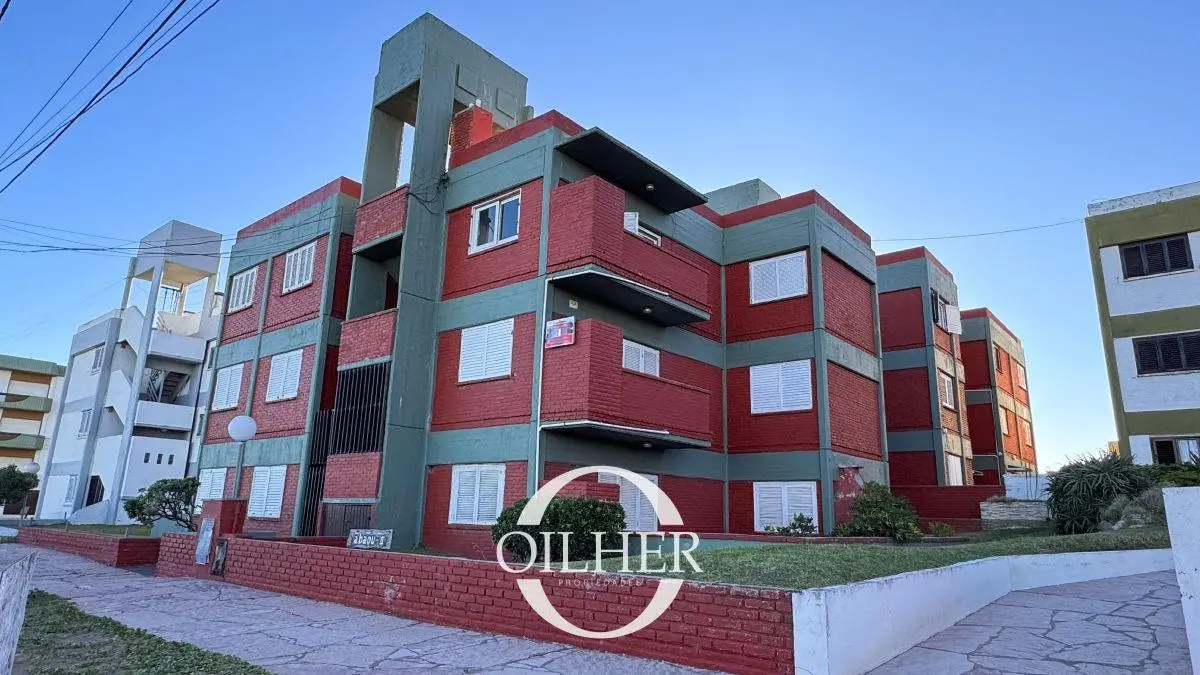 Departamento en venta en la Costanera de Villa Gesell centro-sur, 3 ambientes con cochera 4