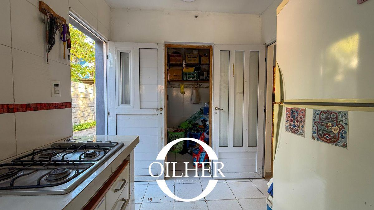 Foto de CASA EN VENTA C/GAS NATURAL Y 2 DORMITORIOS EN LA CARMENCITA, imagen 4