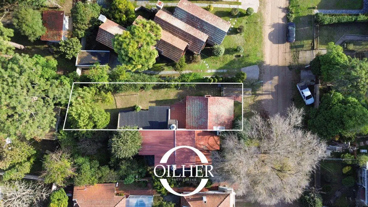 Casa en venta de 2 domitorios mas quincho. Gas natural y Calefaccion. 2