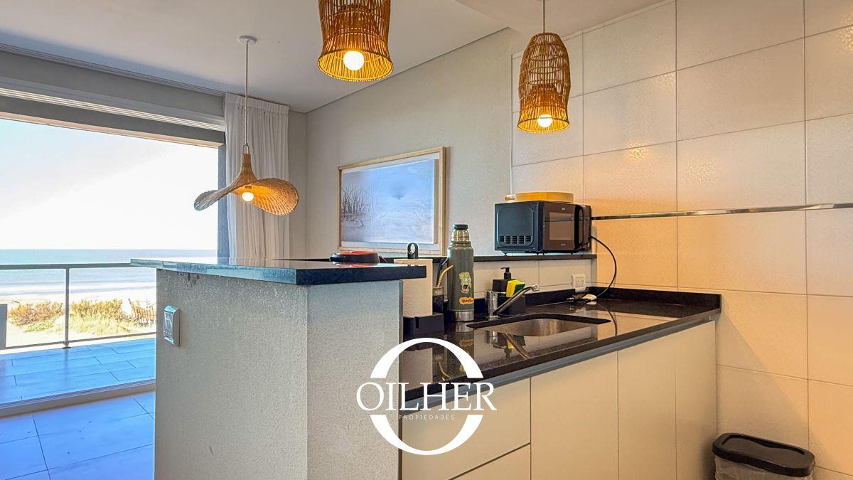 Foto de Departamento en venta con terraza privada frente al mar - Valeria del, imagen 2
