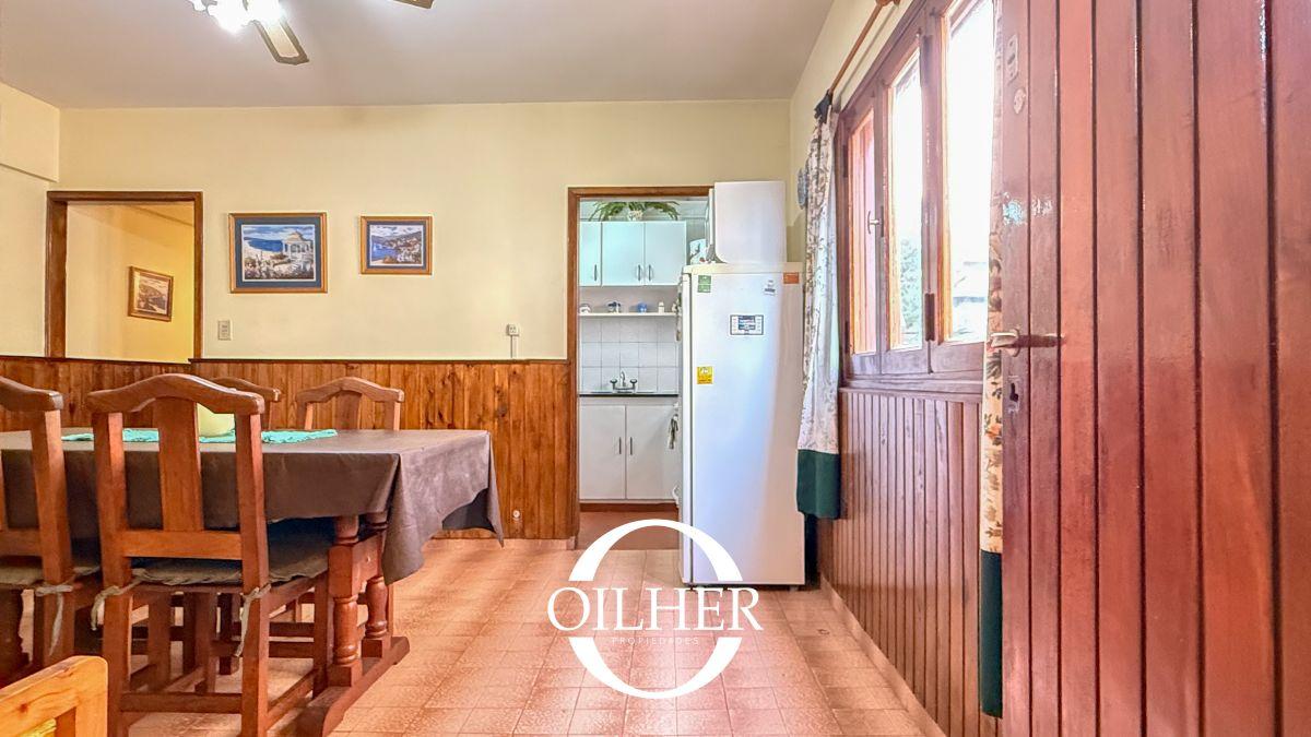 Foto de Departamento 2 Dormitorios en venta con cochera - Zona Centro. A metros, imagen 2