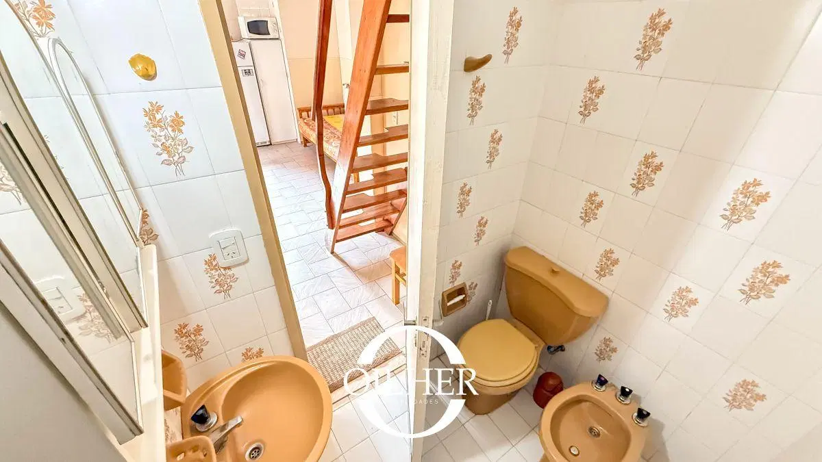 Departamento 2 Dormitorios - Cochera - a metros de la playa! Zona Centro. Oportunidad. 8