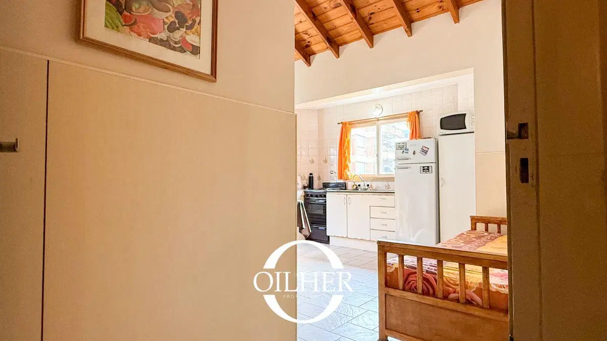 Departamento 2 Dormitorios - Cochera - a metros de la playa! Zona Centro. Oportunidad. 1