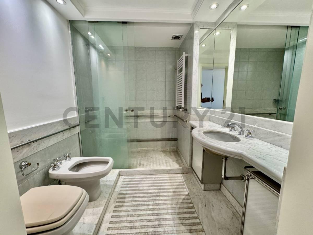 Departamento con Vista Franca Al Río 5