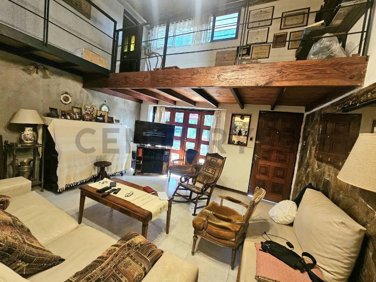 Casa en Venta en Pichincha 1