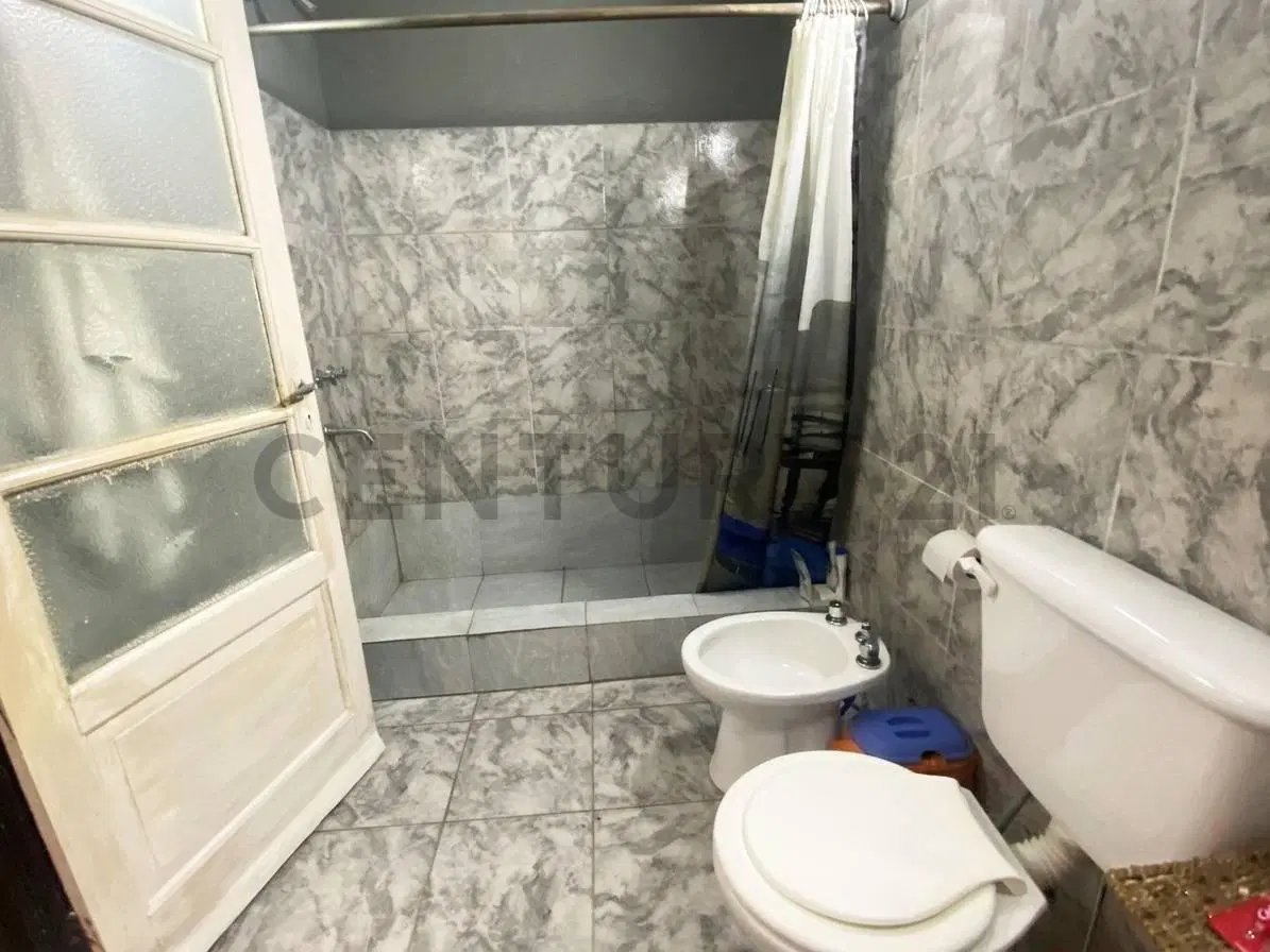 Venta casa de 3 dormitorios barrio Ludueña 4