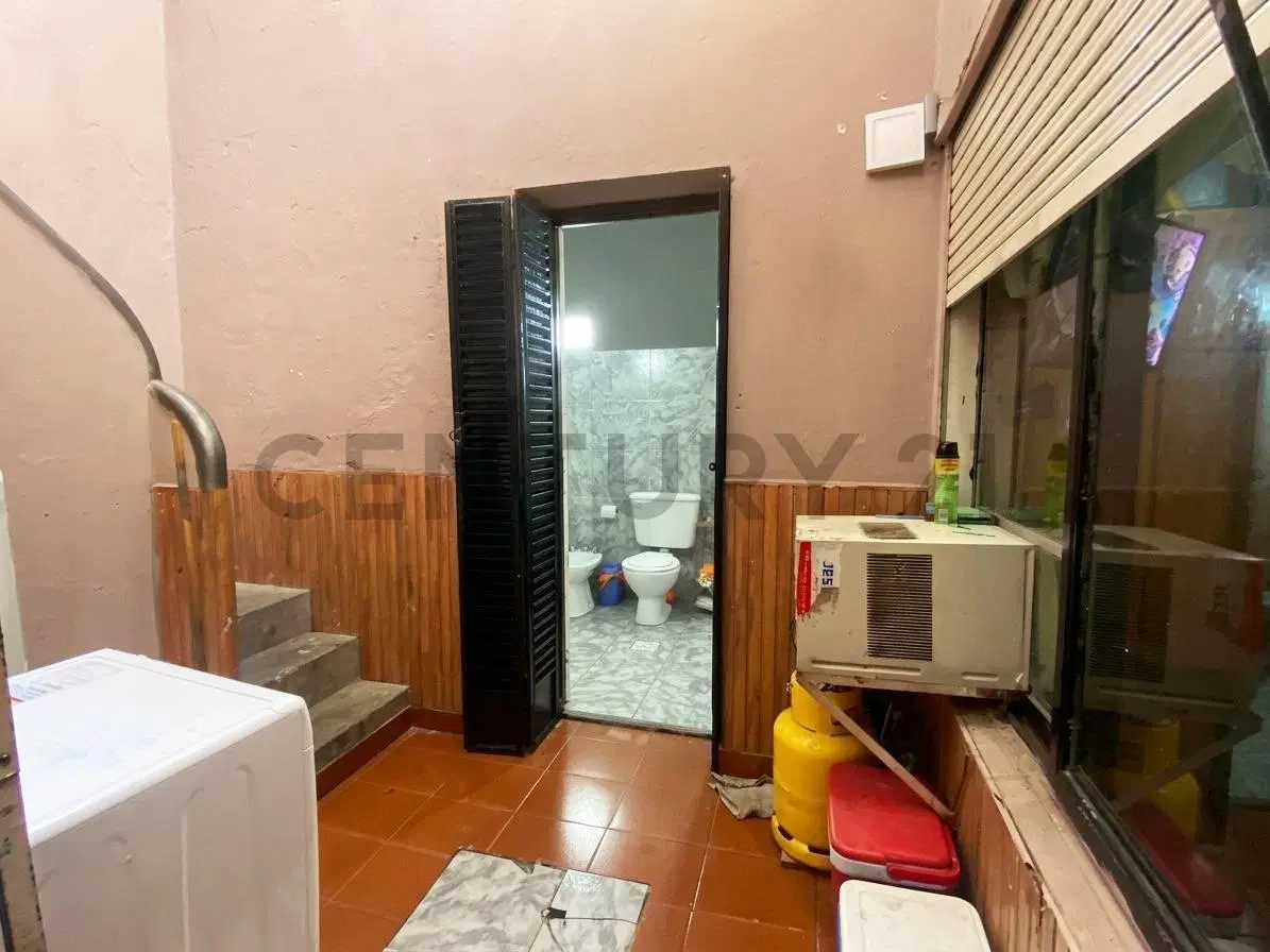 Venta casa de 3 dormitorios barrio Ludueña 2