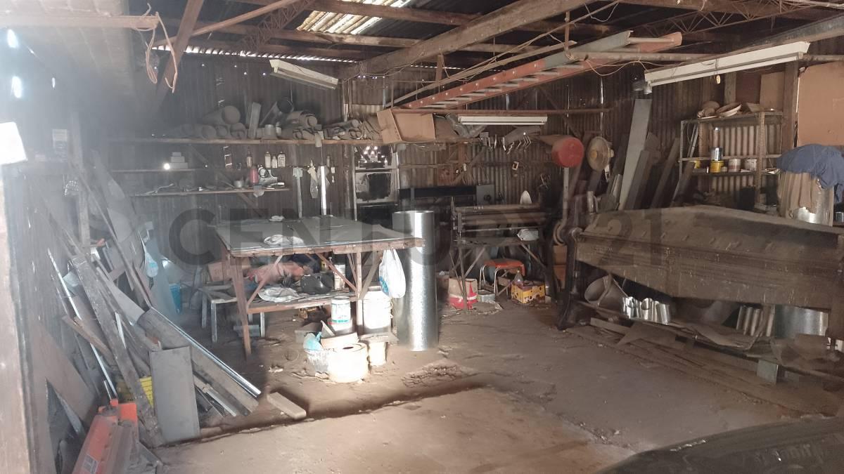 Galpón/Lote en barrio Belgrano