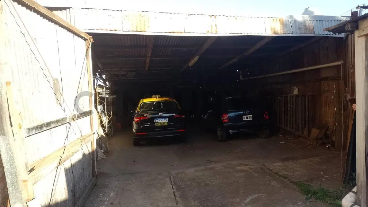 Galpón/Lote en barrio Belgrano 4