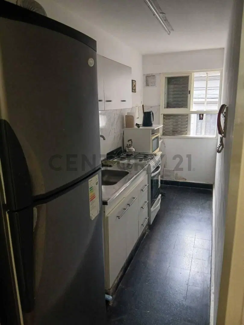 Venta Departamento 2 dormitorios con Balcón en Barrio Martin 4